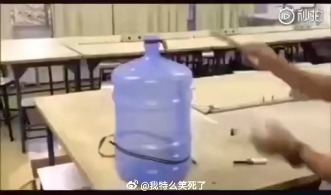 笑死我了哈哈哈